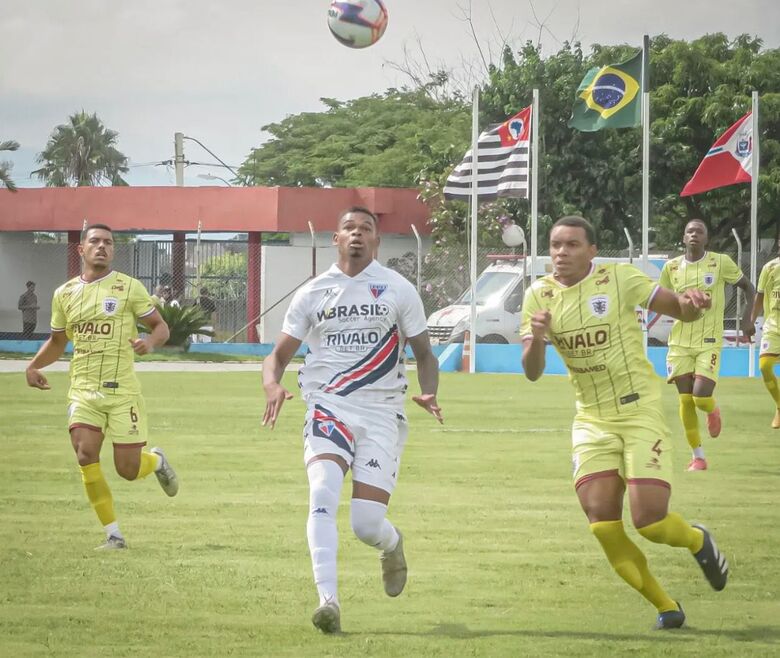 Ecus empata em casa com o Vocem e sai da zona de classificação na A4