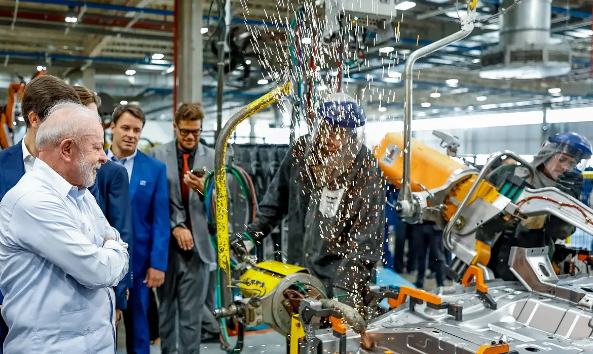 Para o presidente, alta não tem a ver com a guerra no Oriente Médio