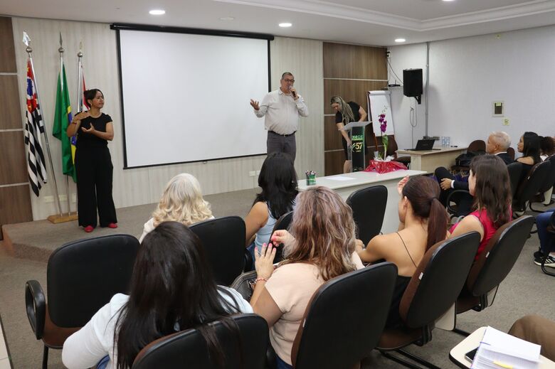 Secretaria de Transporte oferece curso de mecânica automotiva para mulheres