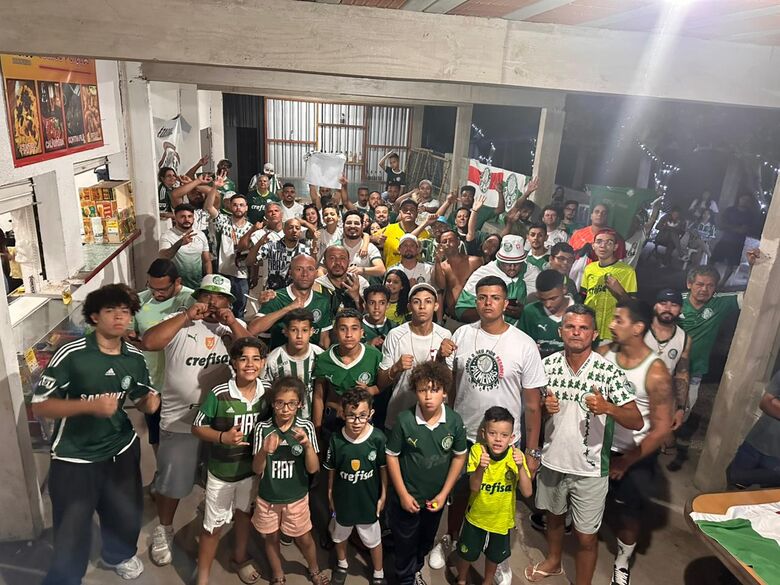 Palmeirenses têm tradição de se reunir em jogos decisivos