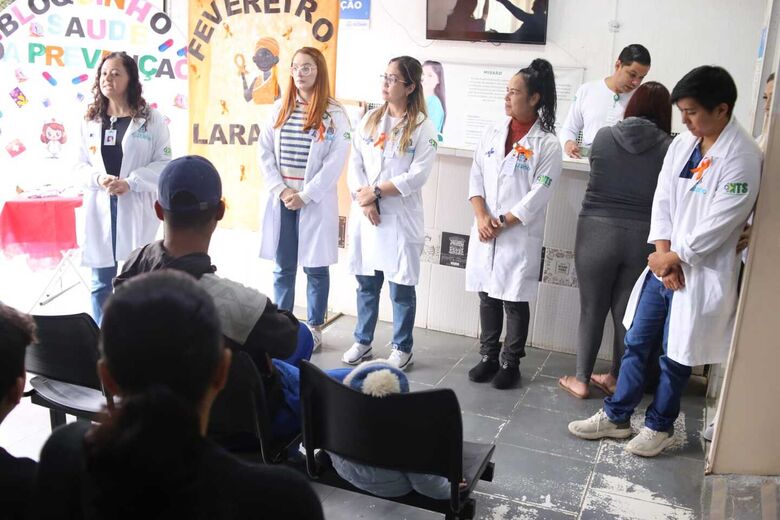 niciativa contou com 112 colaboradores