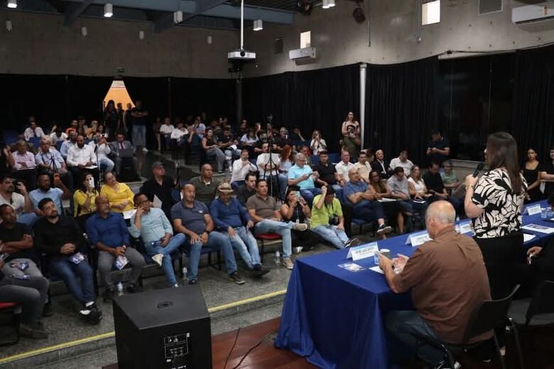 Anúncios foram feitos durante entrevista coletiva, na manhã desta segunda-feira (16)