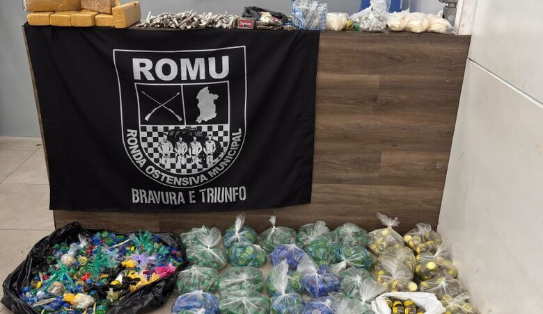 Entorpecentes foram apreendidos 