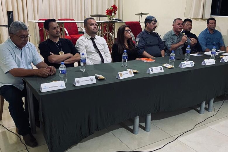 Secretário de Segurança Cidadã participa de reunião do Conseg no Jardim Dora