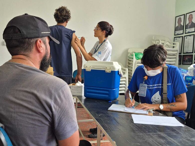 rabalho foi realizado nesta quarta-feira (08/04), no Banheiro Vicentino, situado no Parque Maria Helena