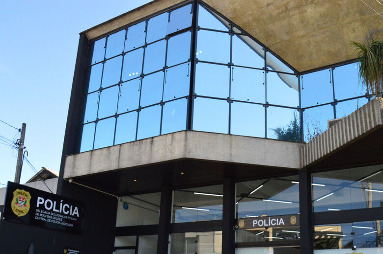 A ocorrência foi encaminhada à Central de Polícia Judiciária, onde o indiciado permaneceu à disposição da Justiça
