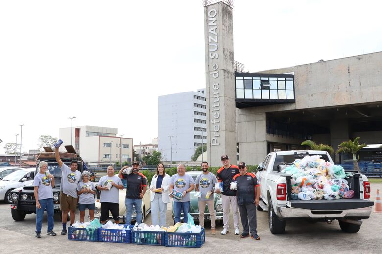 Doações foram entregues nesta quinta-feira