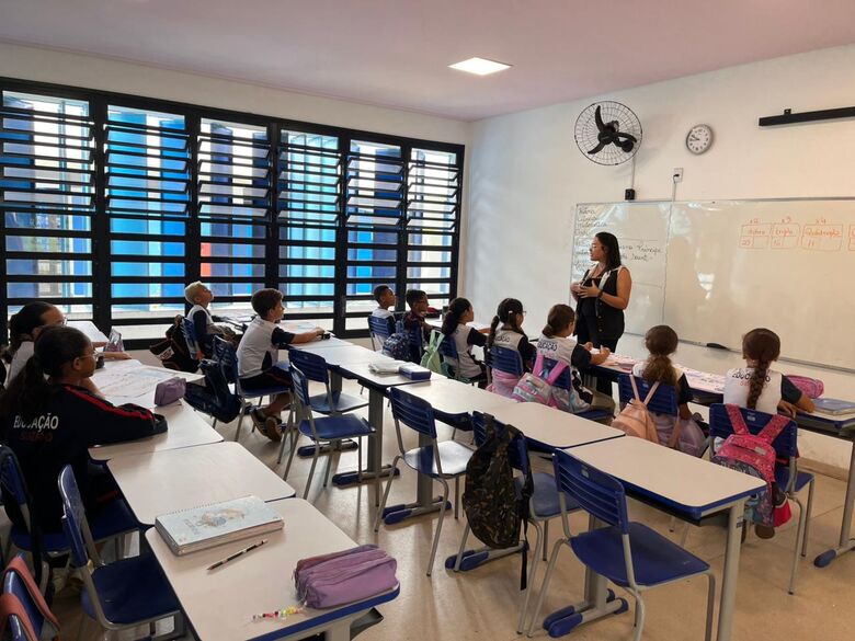 Alunos desenvolvem projeto que estimula cidadania com eleição simulada