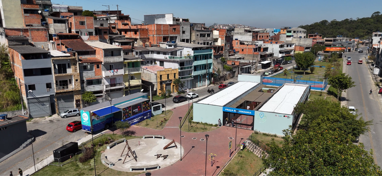 Iniciativa oferece 450 vagas de qualificação profissional; atividades acontecem de 6 a 10 de abril em oito municípios