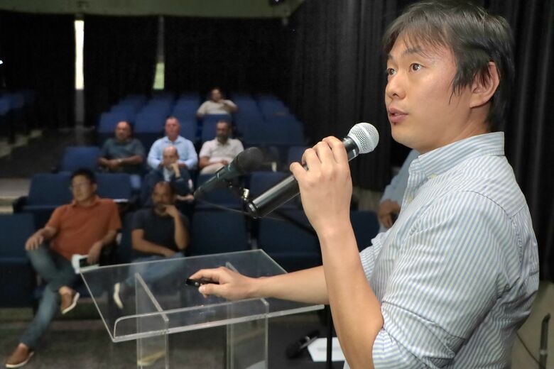 Apresentação foi realizada no Cineteatro Wilma Bentivegna