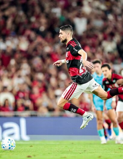 Pedro, Jorginho e Paquetá marcaram para Rubro-Negro no segundo tempo