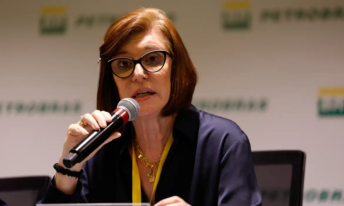 presidente da Petrobras, Magda Chambriard, afirmou que a empresa estuda a possibilidade de fazer o país ser autossuficiente