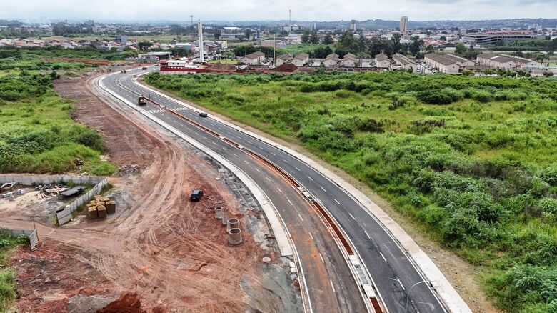 Prefeitura abre novo caminho para Suzano com prolongamento da avenida Roberto Simonsen