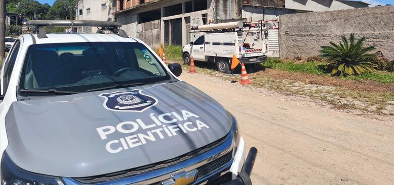 Irregularidade afeta a qualidade do serviço, oferece riscos e impacta toda a rede elétrica da região 