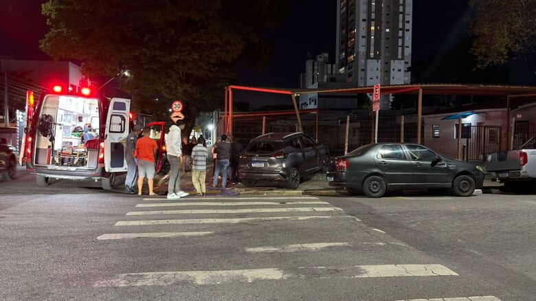 Acidente foi registrado na Rua Tiradentes