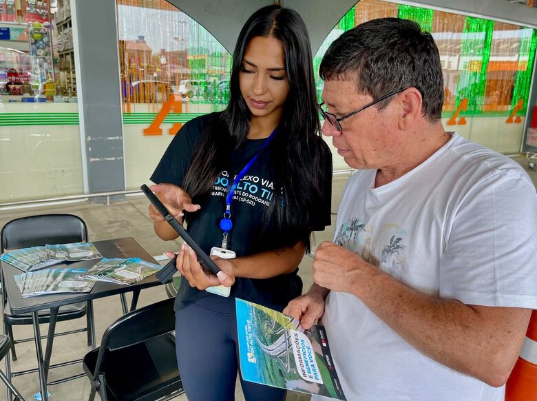 Moradores podem consultar cronograma de obras e tirar dúvidas sobre o Complexo Viário do Alto Tietê na Vila Jau