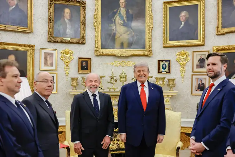 Lula e Trump se reuniram na Casa Branca, em Washington, nesta quinta