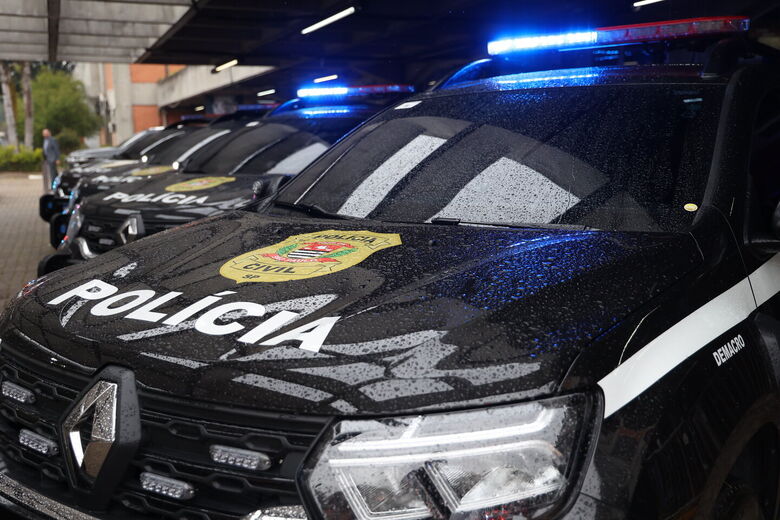 Operação da Polícia de SP e MP contra o PCC prende influenciadora digital e bloqueia R$ 327 milhões