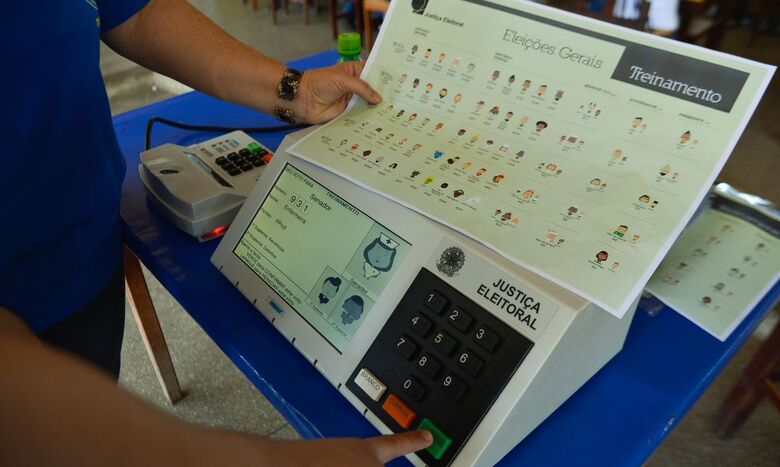 Prazo para tirar ou regularizar título de eleitor termina nesta quarta (6)