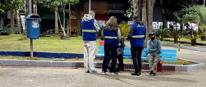 Em Suzano, a Secretaria de Assistência e Desenvolvimento Social informou que as abordagens são realizadas pelo Centro de Referência Especializado de Assistência Social (Creas)
