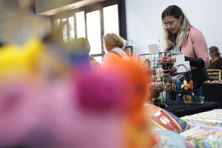 Evento promovido na última semana reuniu 40 artesãos de Suzano