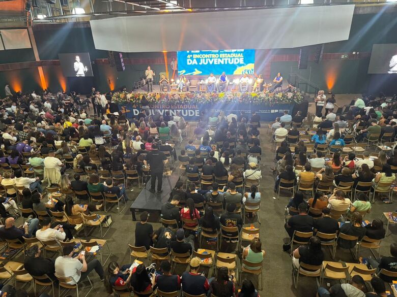Conselho Municipal da Juventude de Suzano participa de encontro estadual