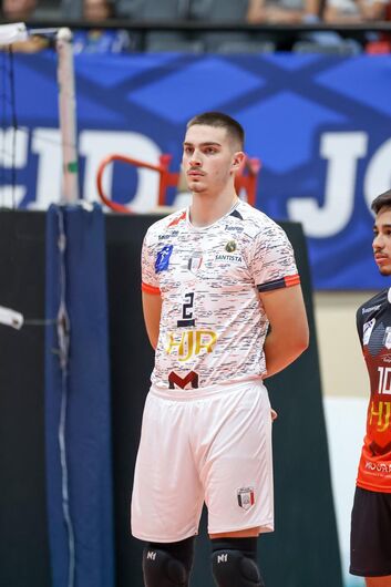 Suzano Vôlei confirma chegada do levantador Matheus Bento para 2026/27