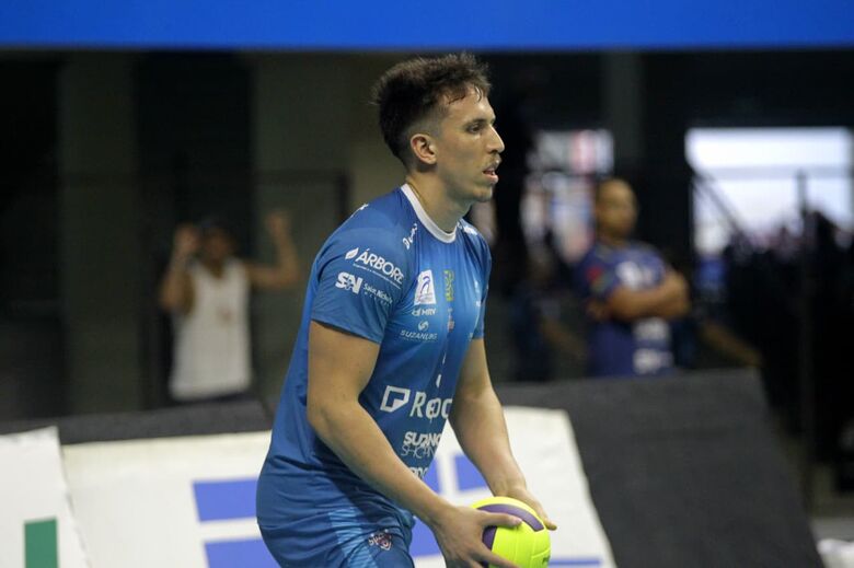 Suzano Vôlei anunciou o retorno do ponteiro Vitor Baesso, atleta com passagem pelo atual projeto