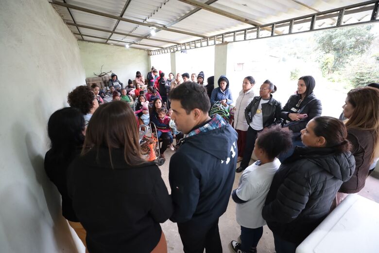 Visita reforça compromisso da administração municipal com as famílias