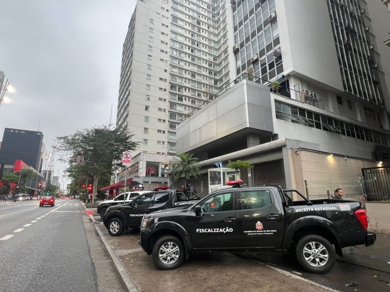Ao todo, estão sendo cumpridos 46 mandados de busca e apreensão em 48 endereços ligados aos investigados em todo o estado de São Paulo