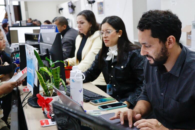Os atendimentos por livre demanda acontecerão entre 9 e 16 horas, no Centro Unificado de Serviços (Centrus), localizado na avenida Paulo Portela, 210, no bairro Jardim Paulista.