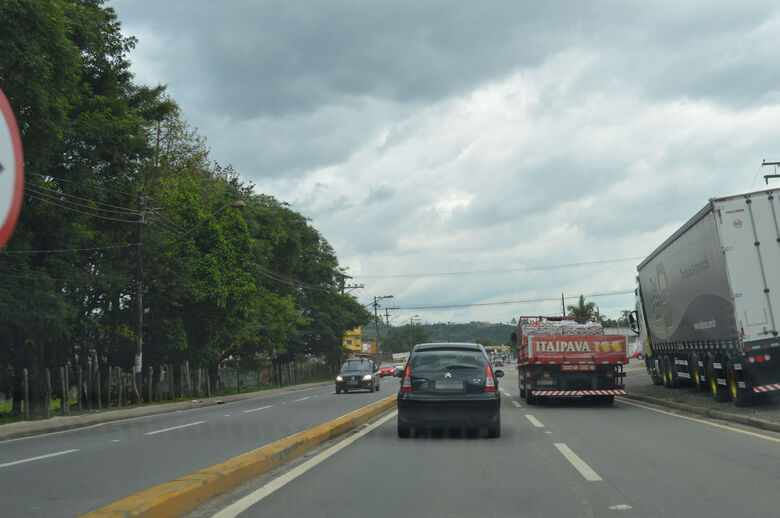 Ocorrência aconteceu na Rodovia Índio Tibiriça, em Suzano