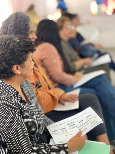 Encontro fortalece atuação integrada e qualificação dos serviços de atendimento às mulheres