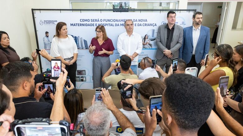 Prefeita Mara Bertaiolli apresentou prédio à imprensa