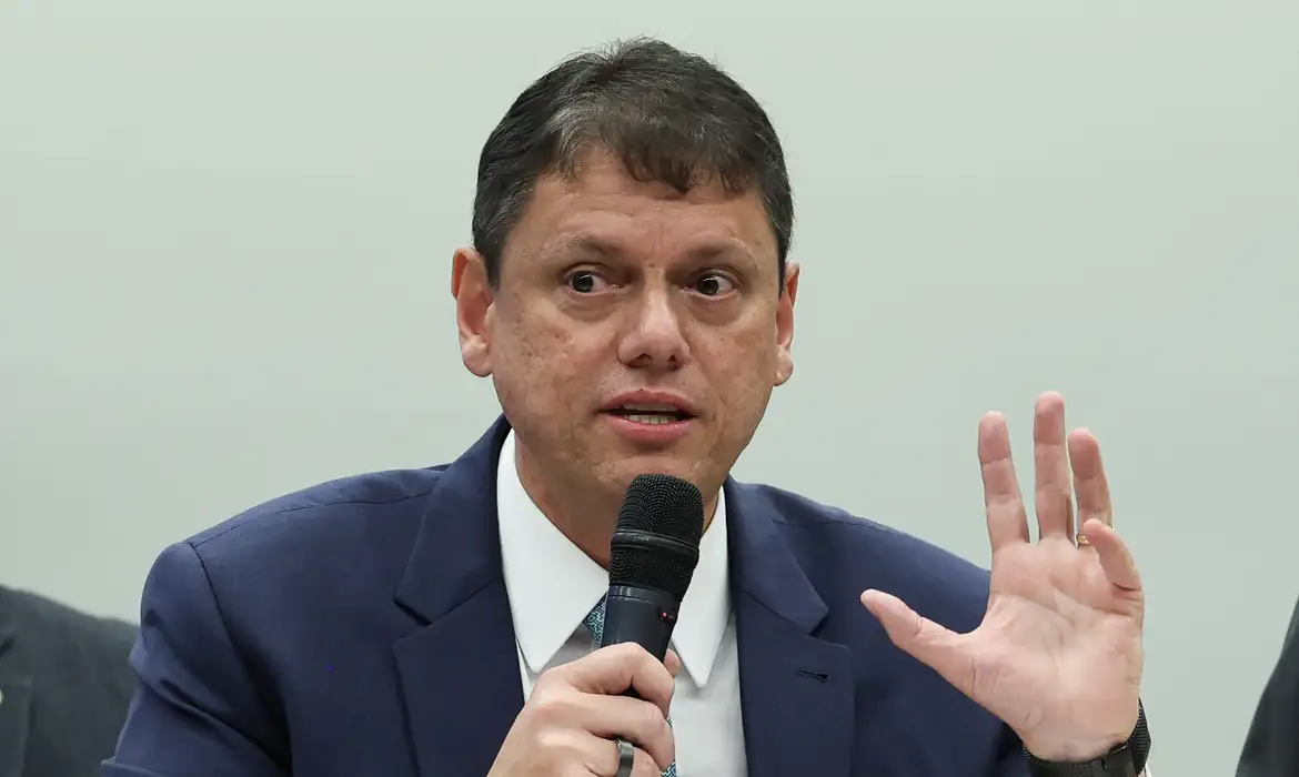 TCESP aprovou nesta quarta-feira (17), por unanimidade, a prestação de contas de 2025 do governador de São Paulo Tarcísio de Freitas.