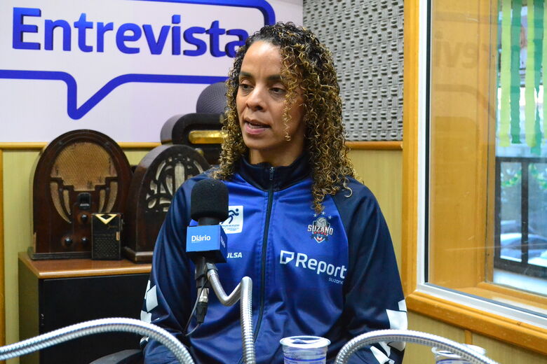 Gerente-geral do Suzano Vôlei, Ana Paula Ferreira, compartilhou a projeção do futuro do time da cidade
