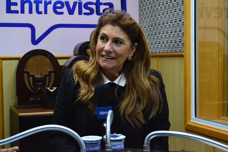 Secretária de Turismo de Ferraz, Débora de Lucrezio, participou do DS Entrevista 