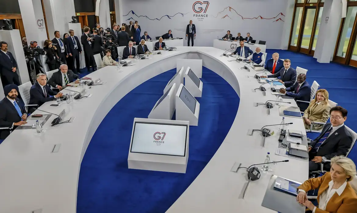No G7, Lula cobra empenho dos países ricos diante de desigualdades