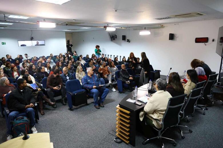 Audiência foi realizada na Câmara de Mogi 