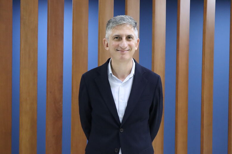 Pelizzoni teve atuação destacada em diversos setores da administração estadual e municipal