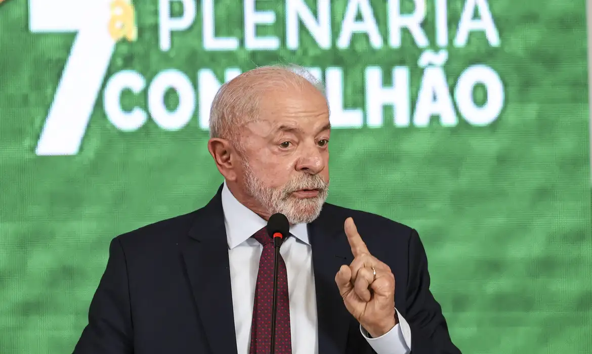 LULA Há cerca de 2,5 milhões de celulares roubados no país