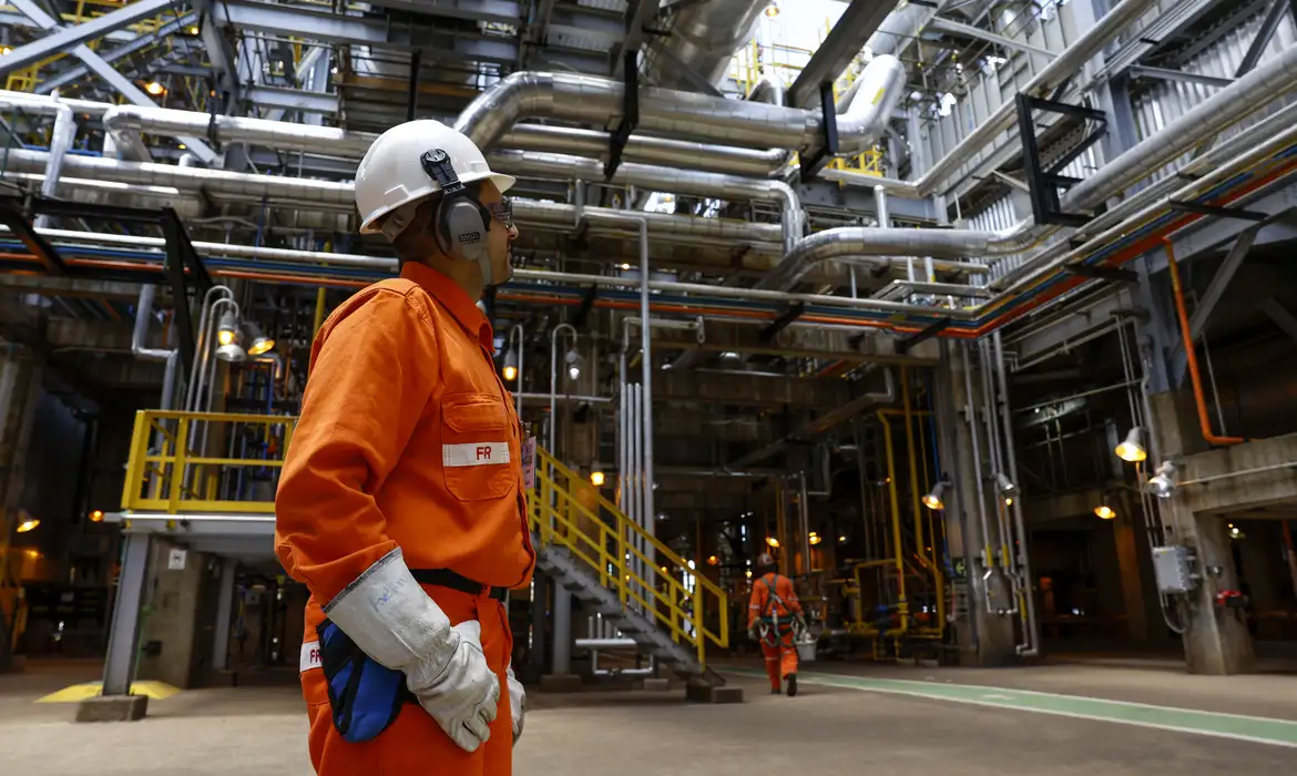 As estimativas fazem parte do Monitor do PIB, estudo mensal elaborado pelo Instituto Brasileiro de Economia (Ibre) da FGV (Fundação Getulio Vargas)