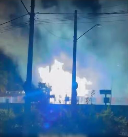 Falha elétrica provoca explosão e afeta circulação dos trens da Linha 11-Coral da CPTM