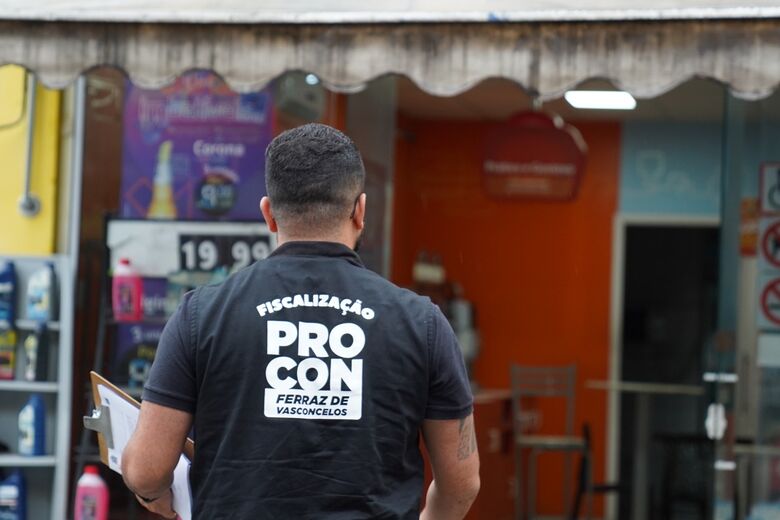 O objetivo é orientar os consumidores para realizarem suas escolhas com segurança, evitando prejuízos e situações que possam comprometer a experiência de consumo.