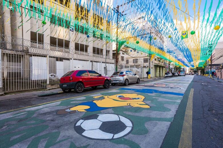 Nem toda via pública pode ser pintada e a falta de autorização de órgão competente pode resultar em infração