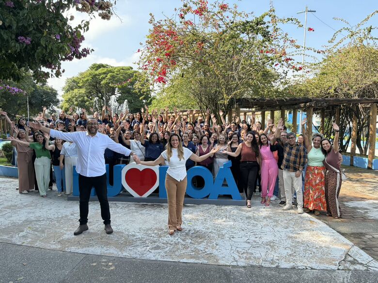 O encontro contou com a presença do prefeito Saulo Souza e da primeira-dama Flavia Souza