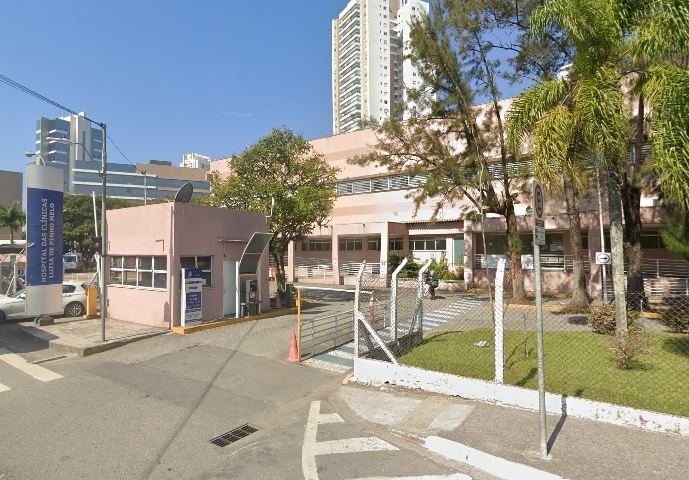 Foi prestado o socorro e, em seguida, duas vítimas foram encaminhadas ao Hospital Luzia de Pinho Melo
