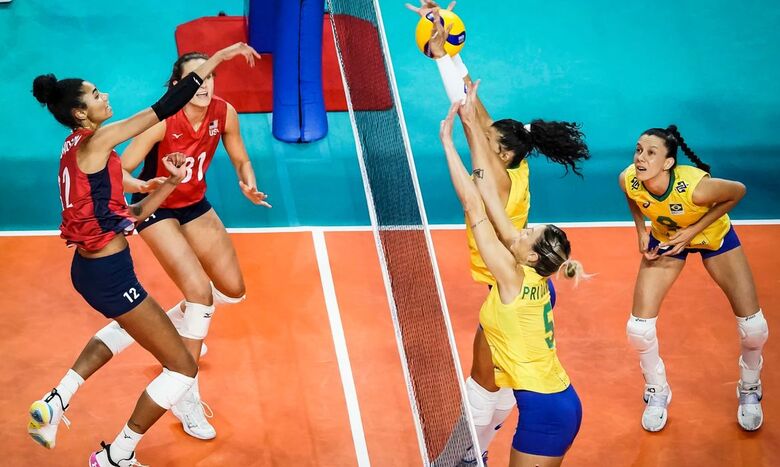 Seleção fecha fase classificatória em terceiro lugar em jogo no Japão