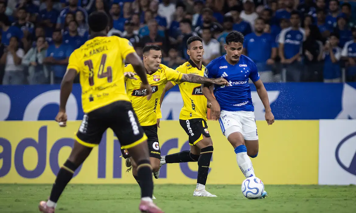 Futebol brasileiro volta as atenções para os próximos quatro anos