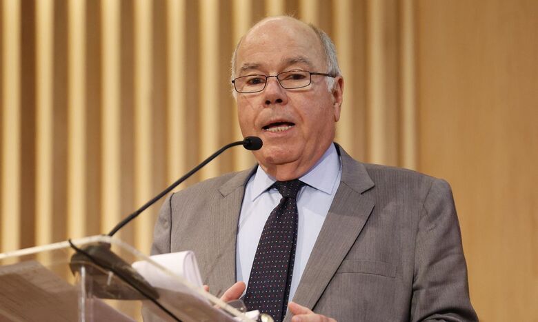 Governo defende Pix e decisões do STF e diz que tarifaço não funciona
